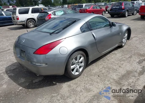 2004 Nissan 350Z Touring z USA, uszkodzony, nr VIN JN1AZ34EX4T063261